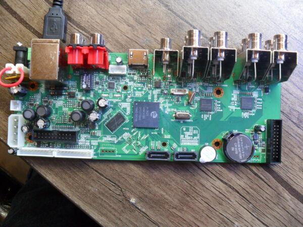 AHB700XT8-3521A-NH V1.02B 0208165577
