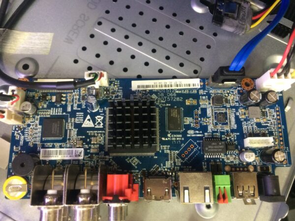 DH-HCVR5104HS-S3